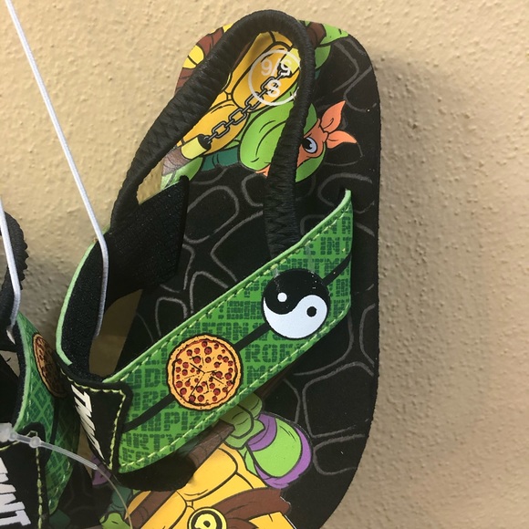 Flip flops size 5/6 - Picture 7 of 9